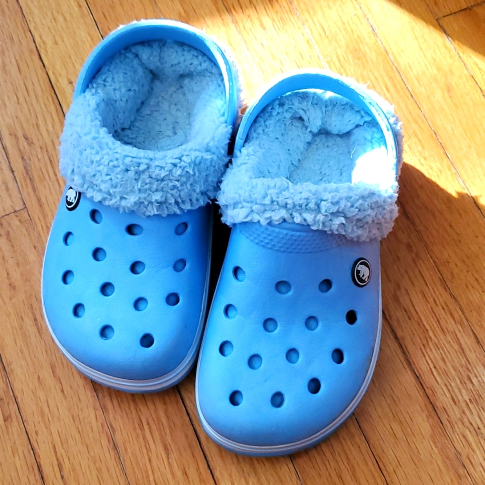 Lined slip on clog shoes, clogs